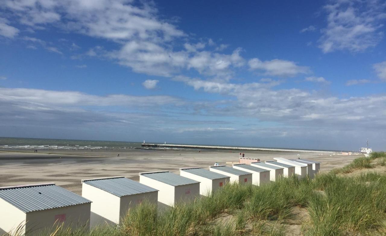 Ferienwohnung Penthousestudio Gaudi Met Zonneterras En Zicht Op Zee Nieuwpoort Exterior foto